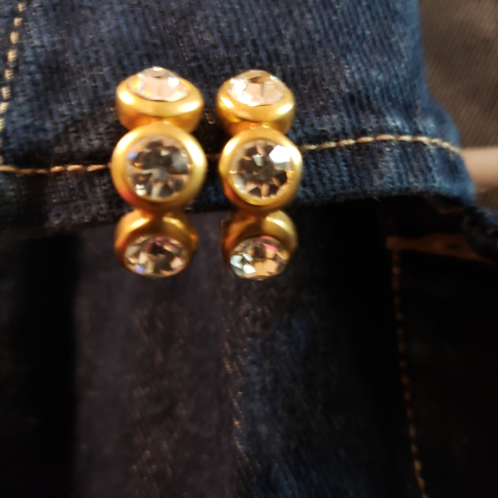 Beautiful  Gold Earrings